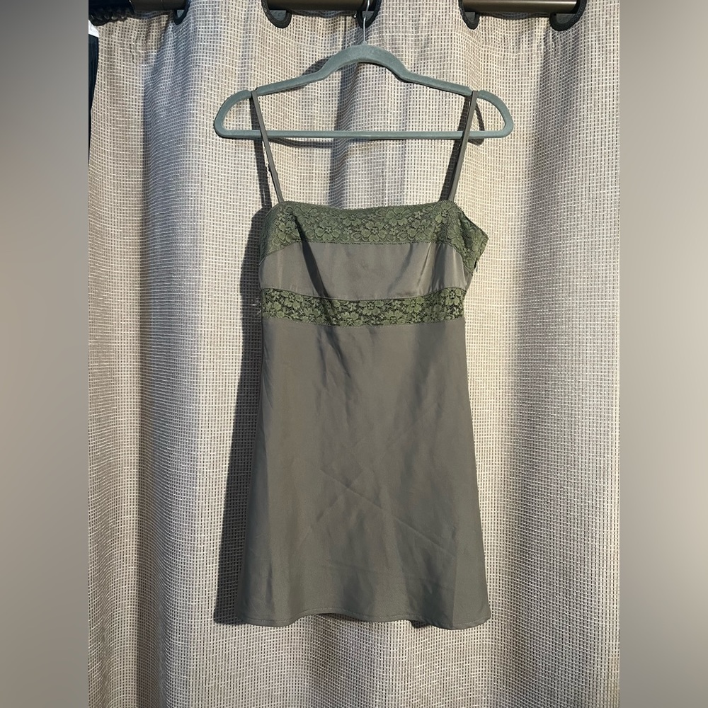 Motel Rocks army green lace trim mini size S, I am 5’4, 125 lbs